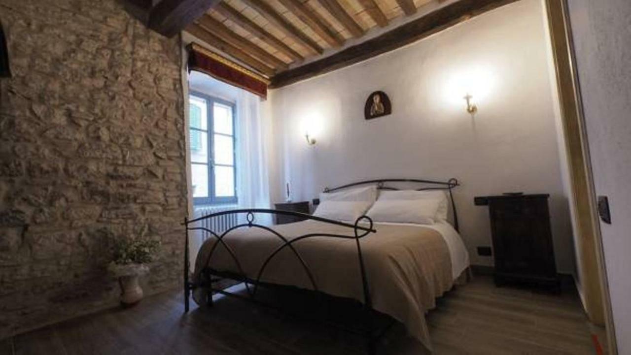 Affittacamere In Centro Gubbio Exterior foto